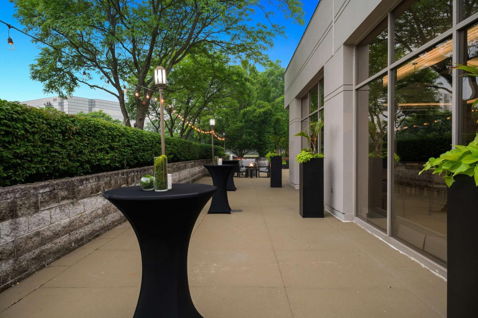 Embassy Suites By Hilton Detroit Troy Auburn Hills Buitenkant foto