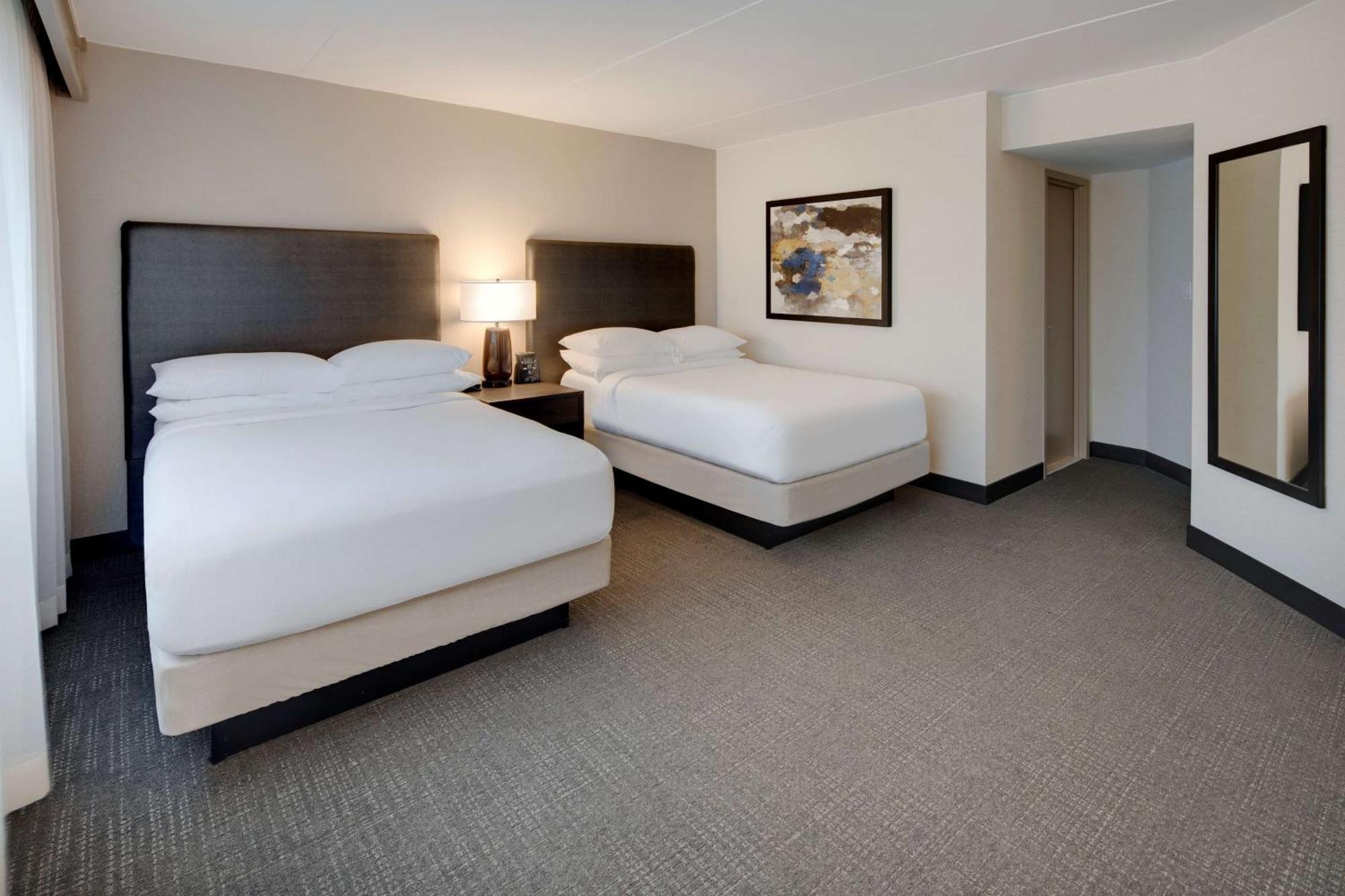 Embassy Suites By Hilton Detroit Troy Auburn Hills Buitenkant foto